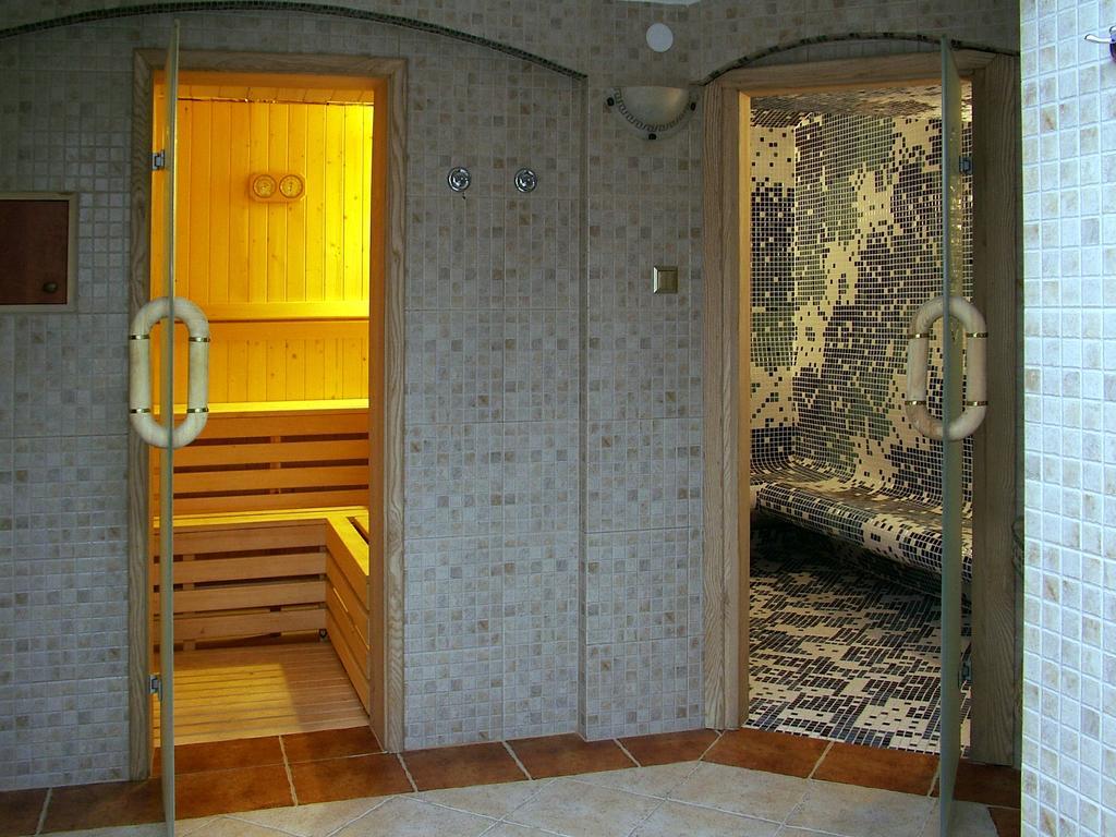 Palac Piorunow & Spa Kwiatkowice Ngoại thất bức ảnh