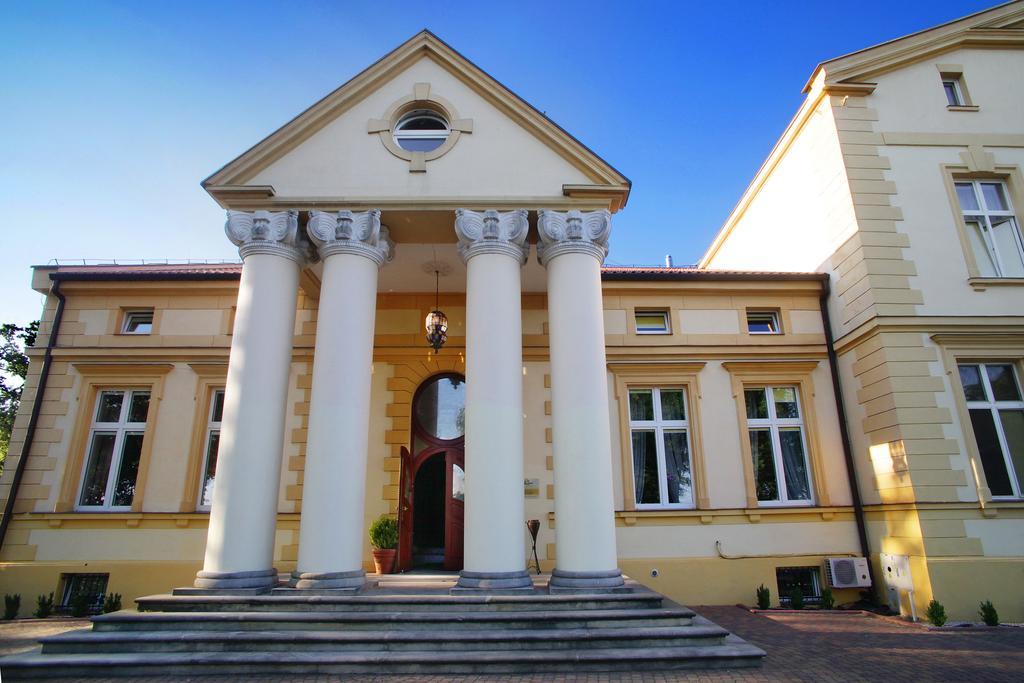 Palac Piorunow & Spa Kwiatkowice Ngoại thất bức ảnh