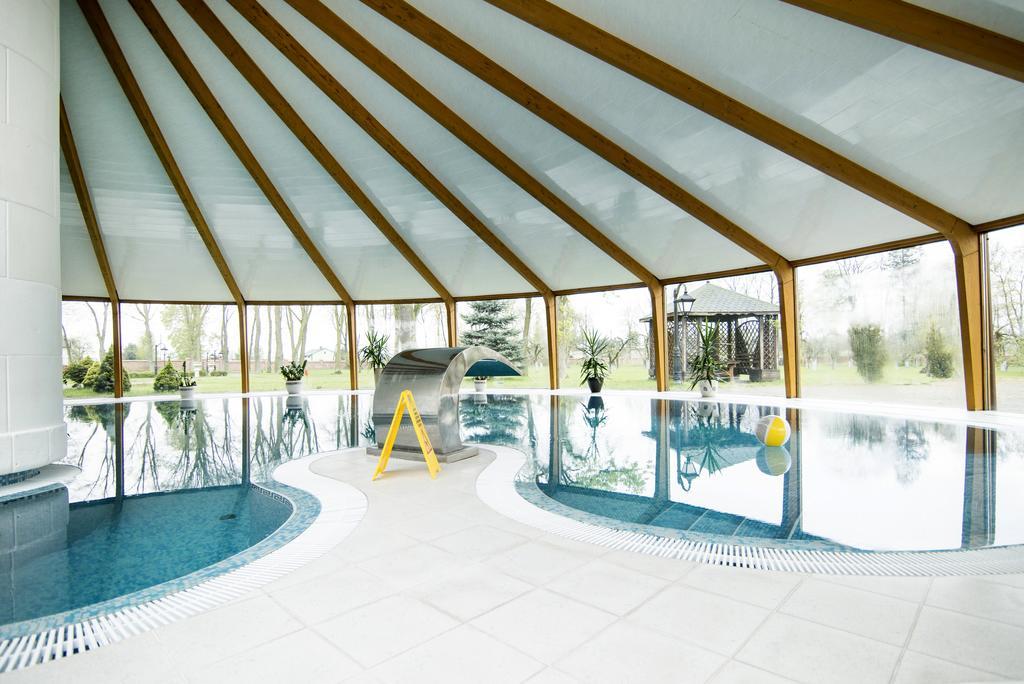 Palac Piorunow & Spa Kwiatkowice Ngoại thất bức ảnh